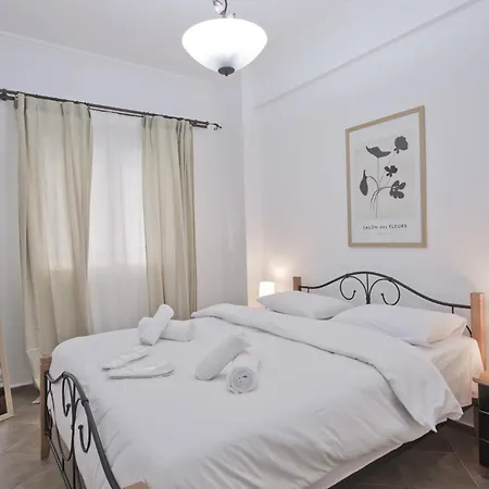 Irida Apartment Piraeus Exterior photo